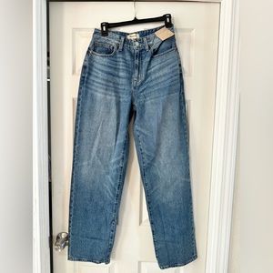 Madewell curvy baggy straight jeans. Size 26. NWT.